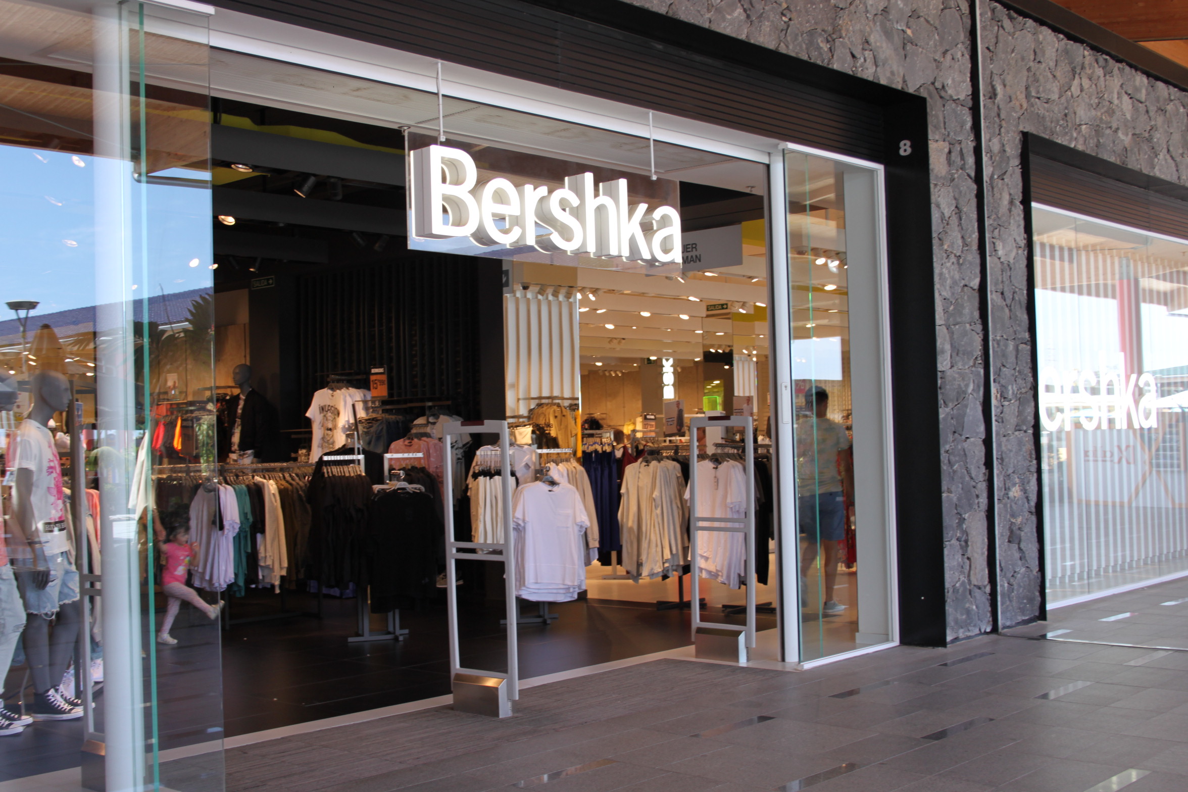 Collar Vicio malta Bershka - Centro Comercial Siam Mall