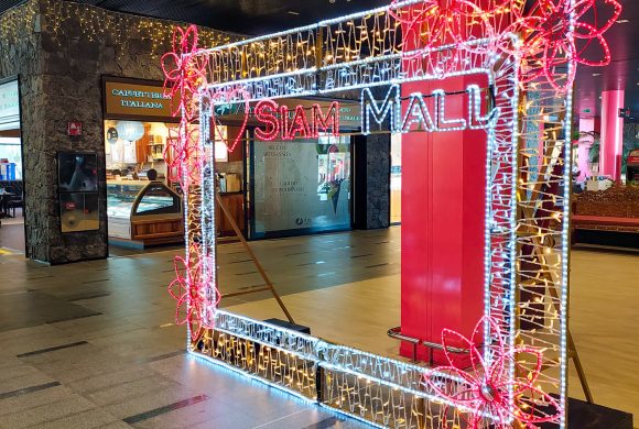 DECORACIÓN NAVIDEÑA EN SIAM MALL DECORACIÓN NAVIDEÑA EN SIAM MALL