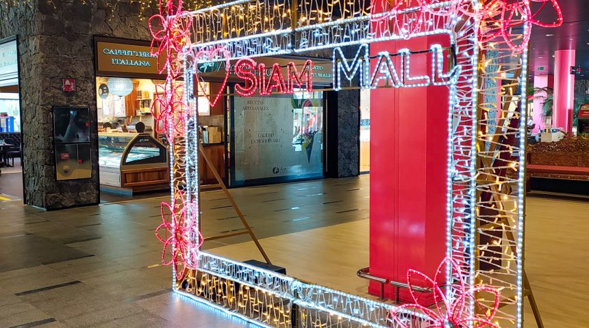 DECORACIÓN NAVIDEÑA EN SIAM MALL DECORACIÓN NAVIDEÑA EN SIAM MALL