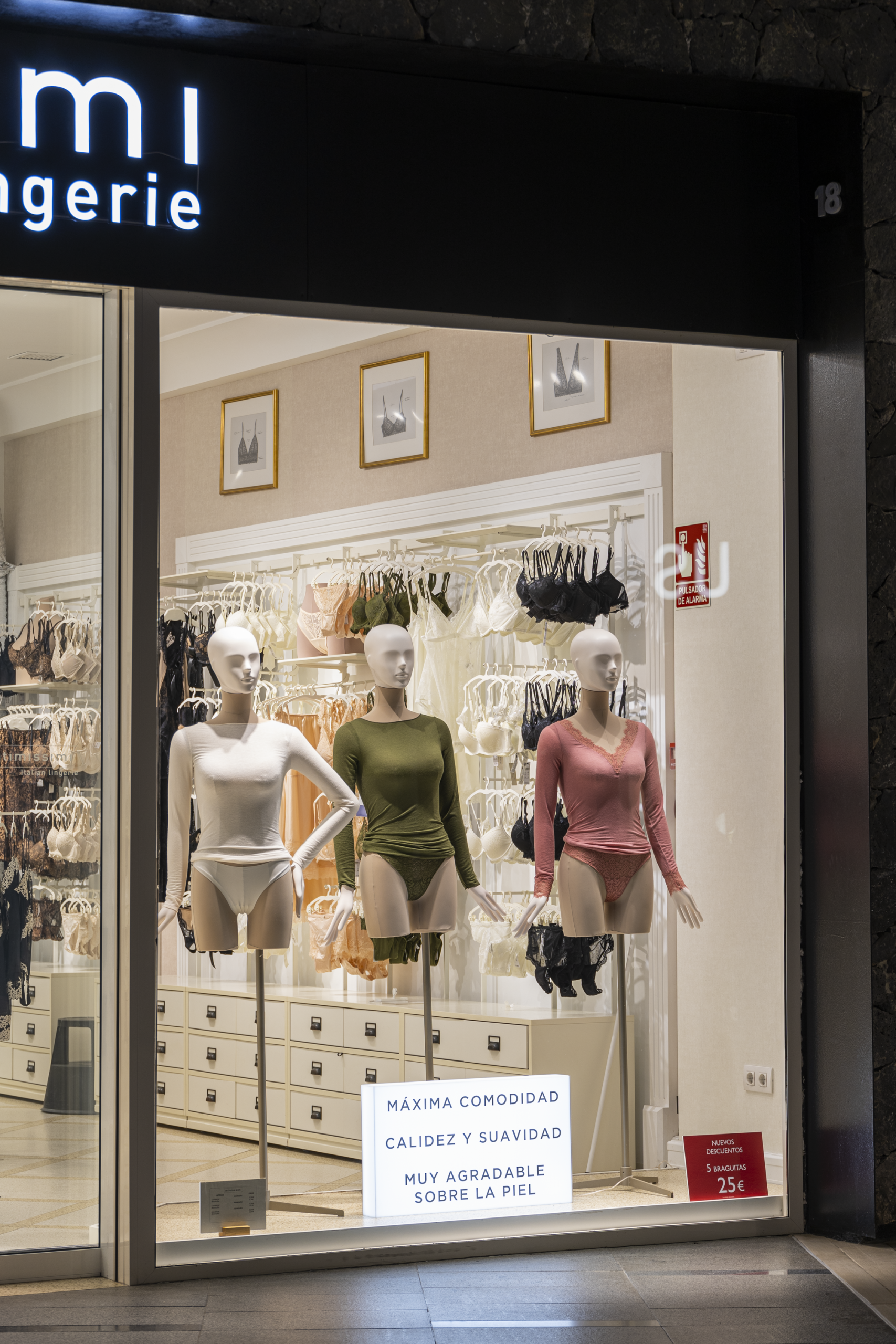 Intimissimi siam mall tenerife