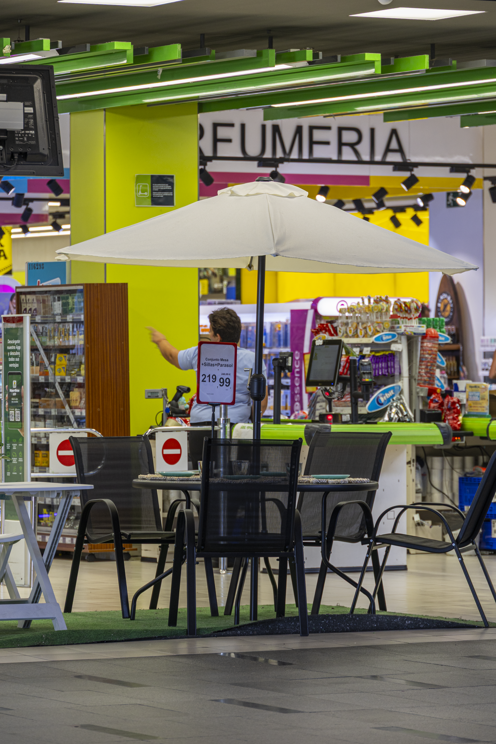 HiperDino Siam Mall Tenerife