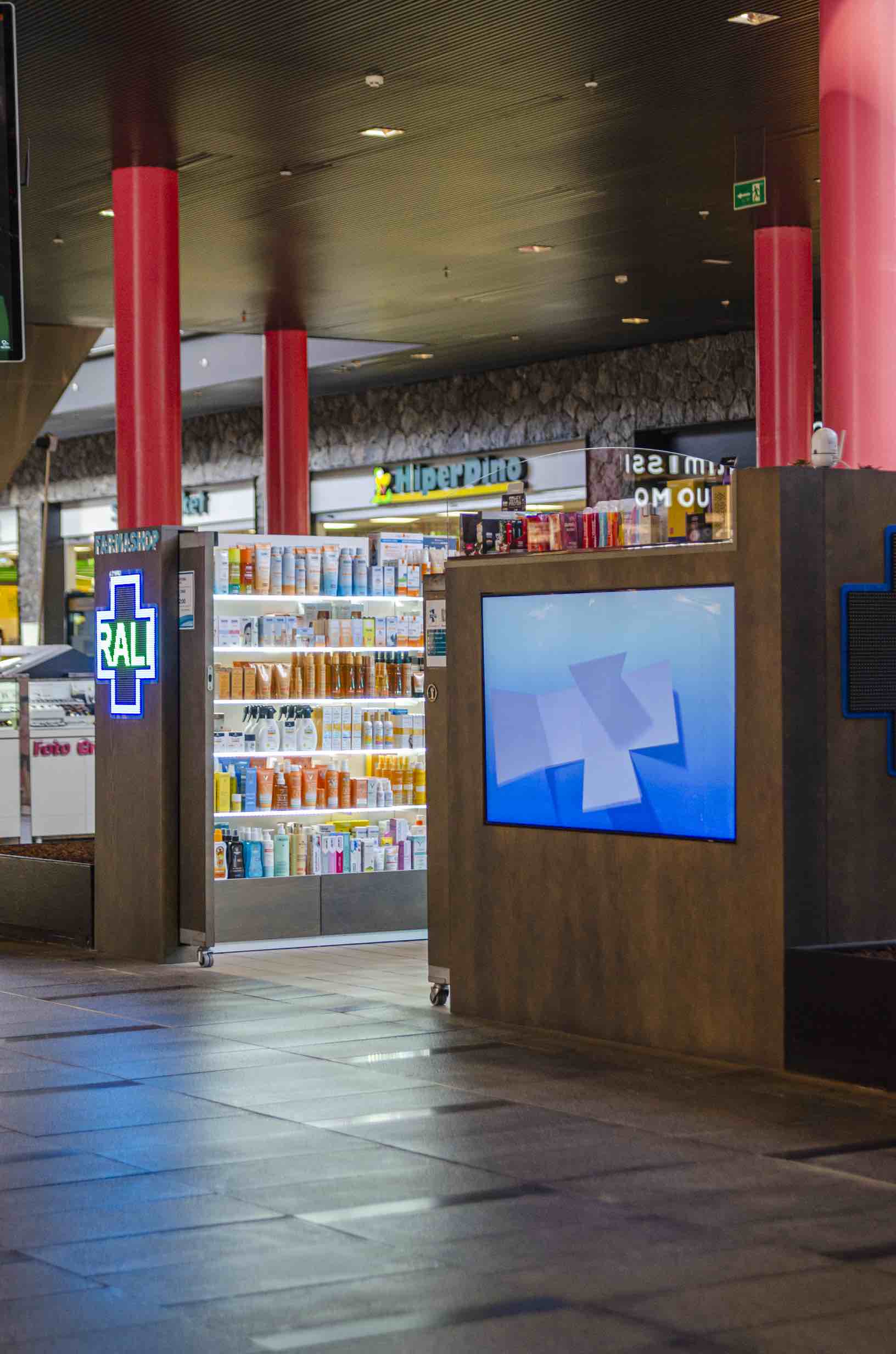 Farmashop Miracle Siam Mall Tenerife